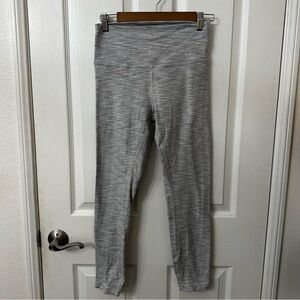 LULULEMON Wunder Under High Rise Leggings, Size 8.